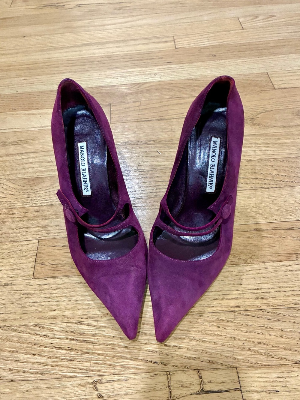 Manolo Blahnik Plum Suede Pointed-Toe Mary Jane Pumps s38